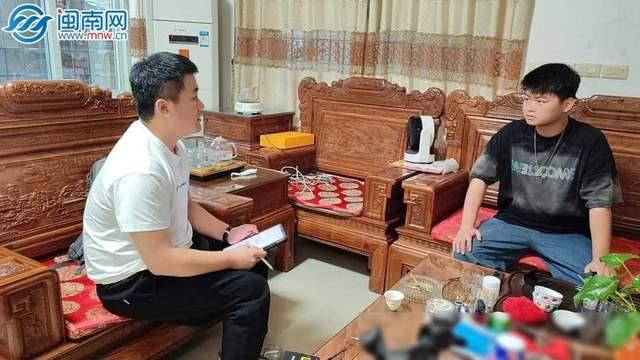 梅大高速救人5人拟被认定见义勇为【看世界·新闻早知道】_.