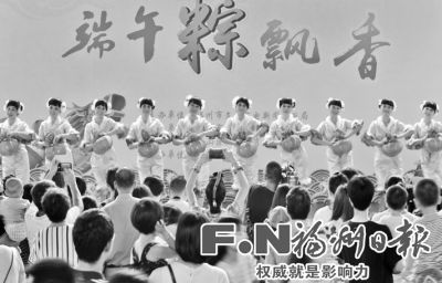 文化惠民演出端午走进江心公园